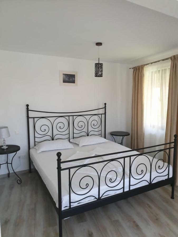 Ferienwohnung Casa Sky Orşova Exterior foto
